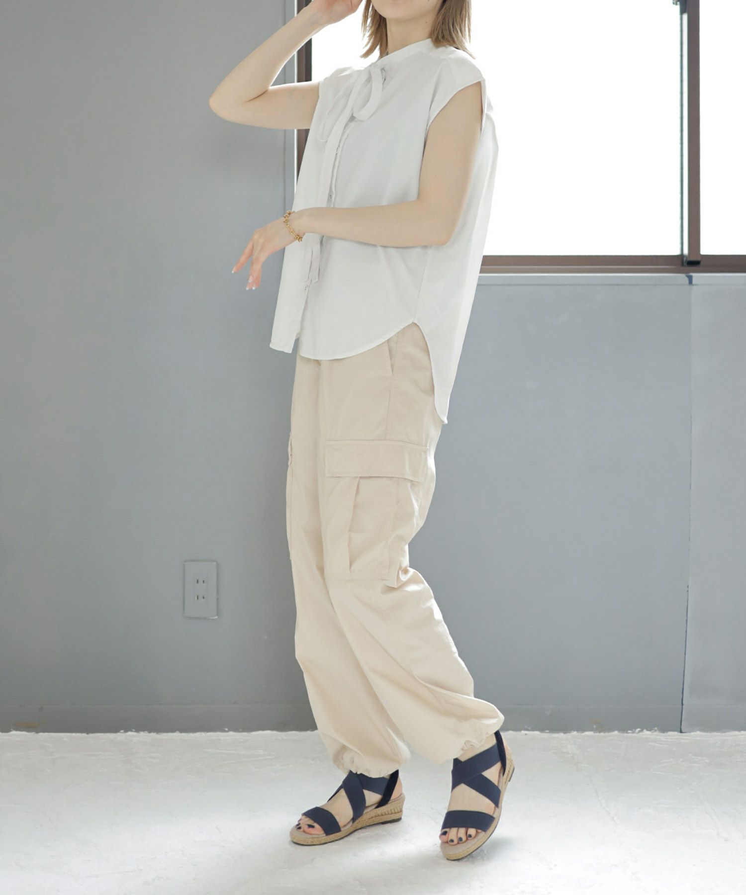 ゴムでフィットするので靴ズレしにくい4cmヒールゴムフィットサンダル 一部7月上旬・7月末頃入荷予定
