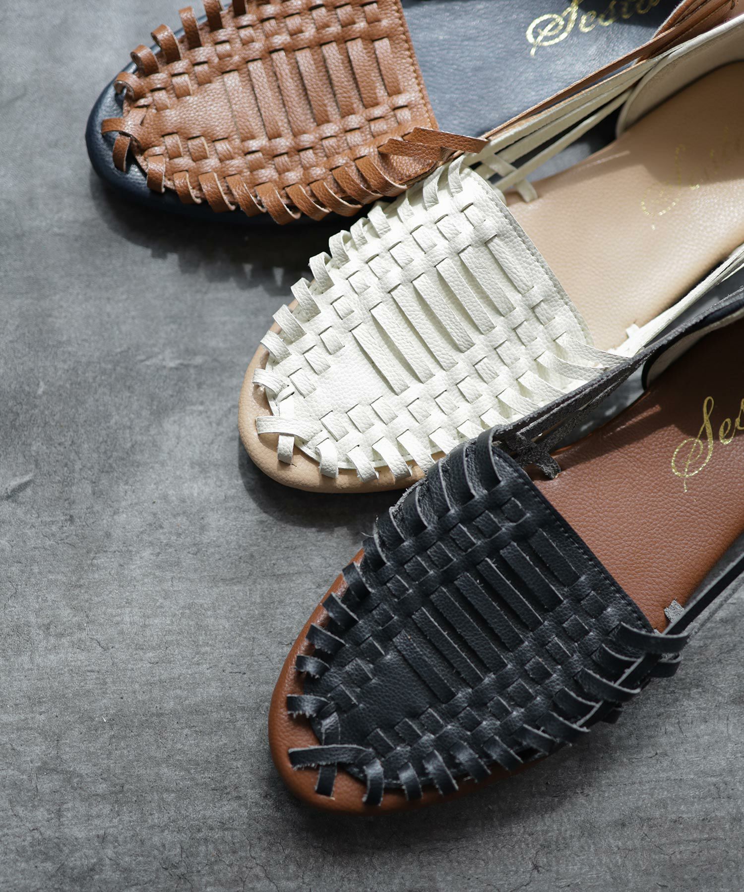 編み込みメッシュのグルカサンダル 一部6月末頃・7月上旬入荷予定