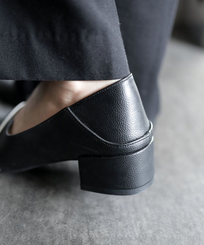 メタリックストラップバブーシュパンプス 一部9月上旬入荷予定