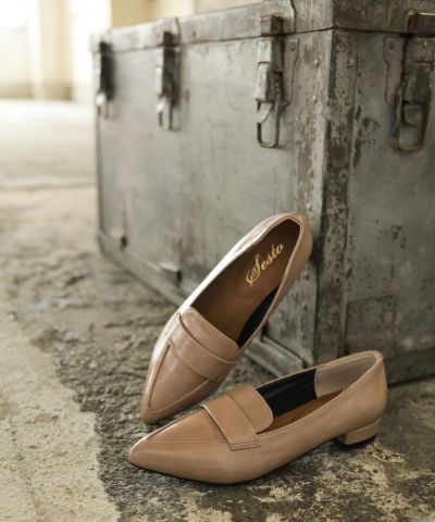 ポインテッドトゥローヒールローファーパンプス 一部11月下旬