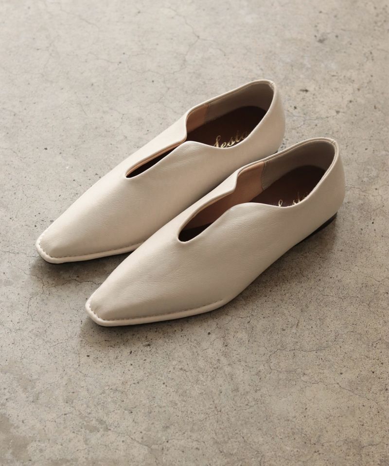 ステッチデザインローヒールVカットマニッシュパンプス | SESTO(セスト