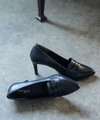 ポインテッドトゥコインローファーパンプス 一部2月上旬入荷予定