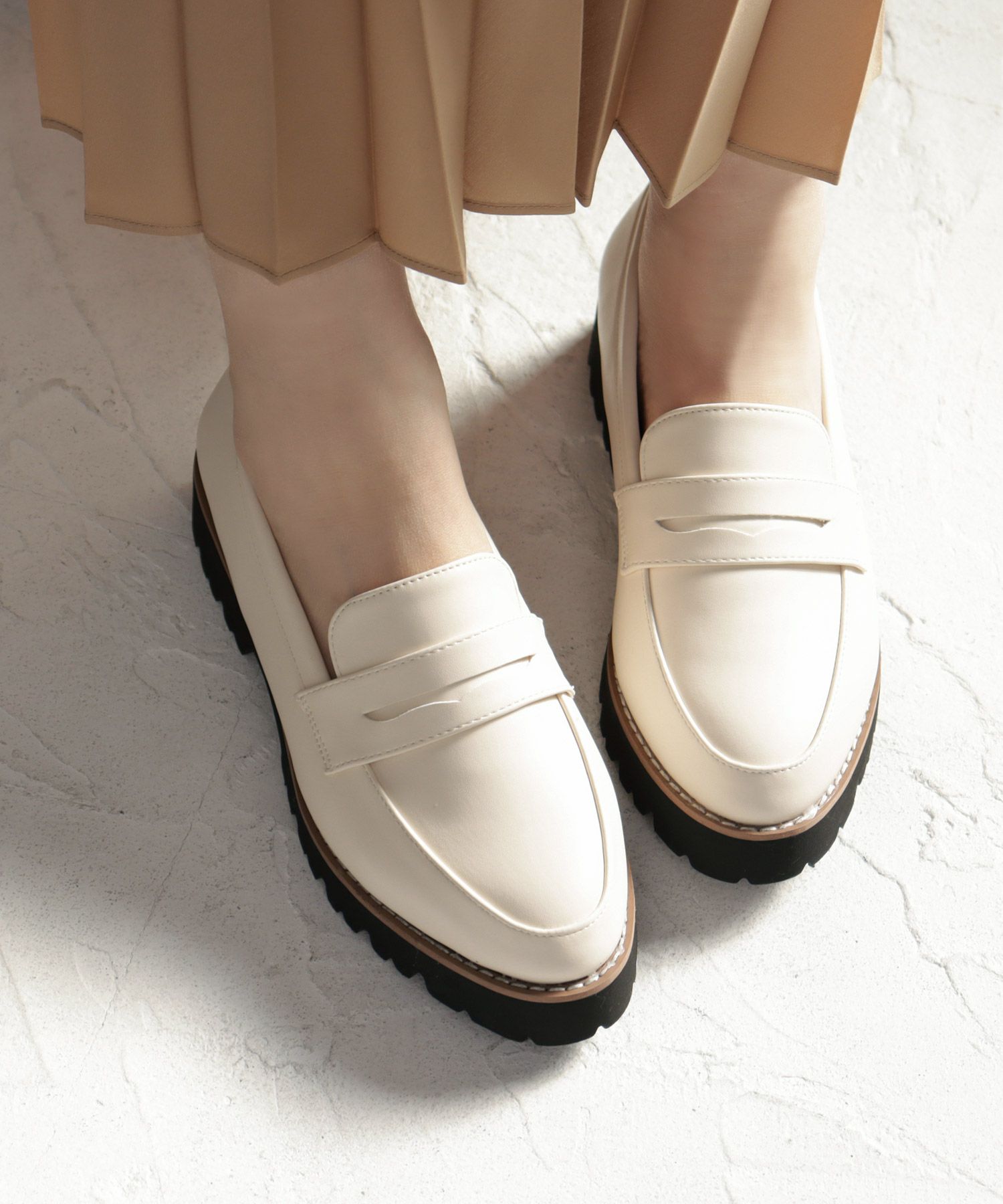 【4E幅広・大きいサイズ】厚底ローファー