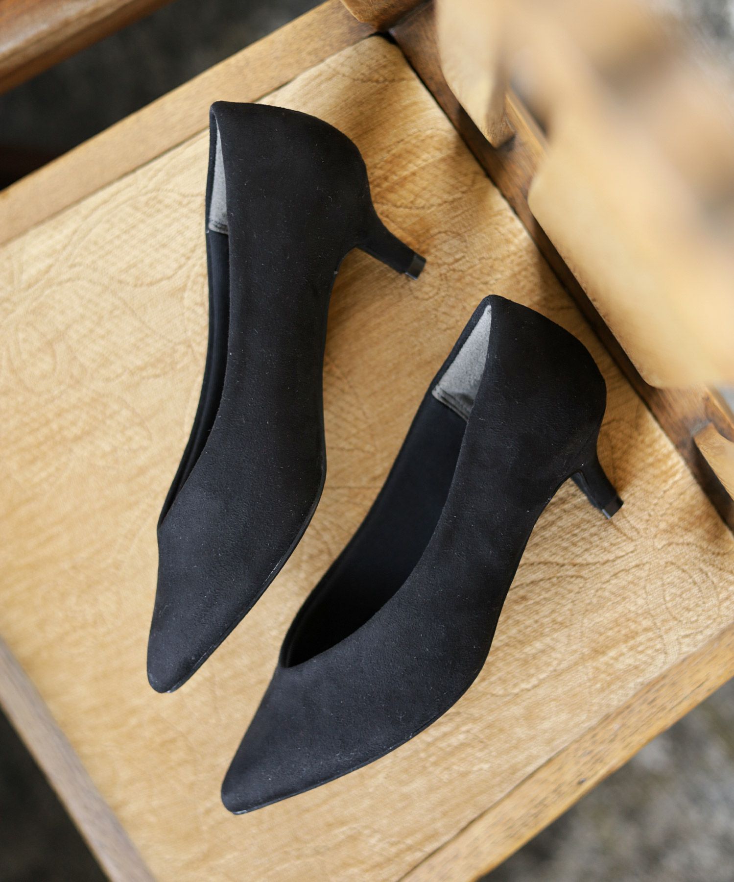 削れないかかとゴム＆高機能クッションの美脚ローヒールパンプス 一部6月下旬入荷予定
