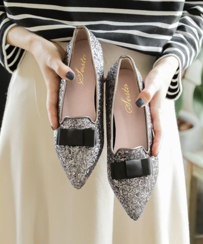 ポインテッドトゥローヒールリボンローファーパンプス 一部2月上旬入荷