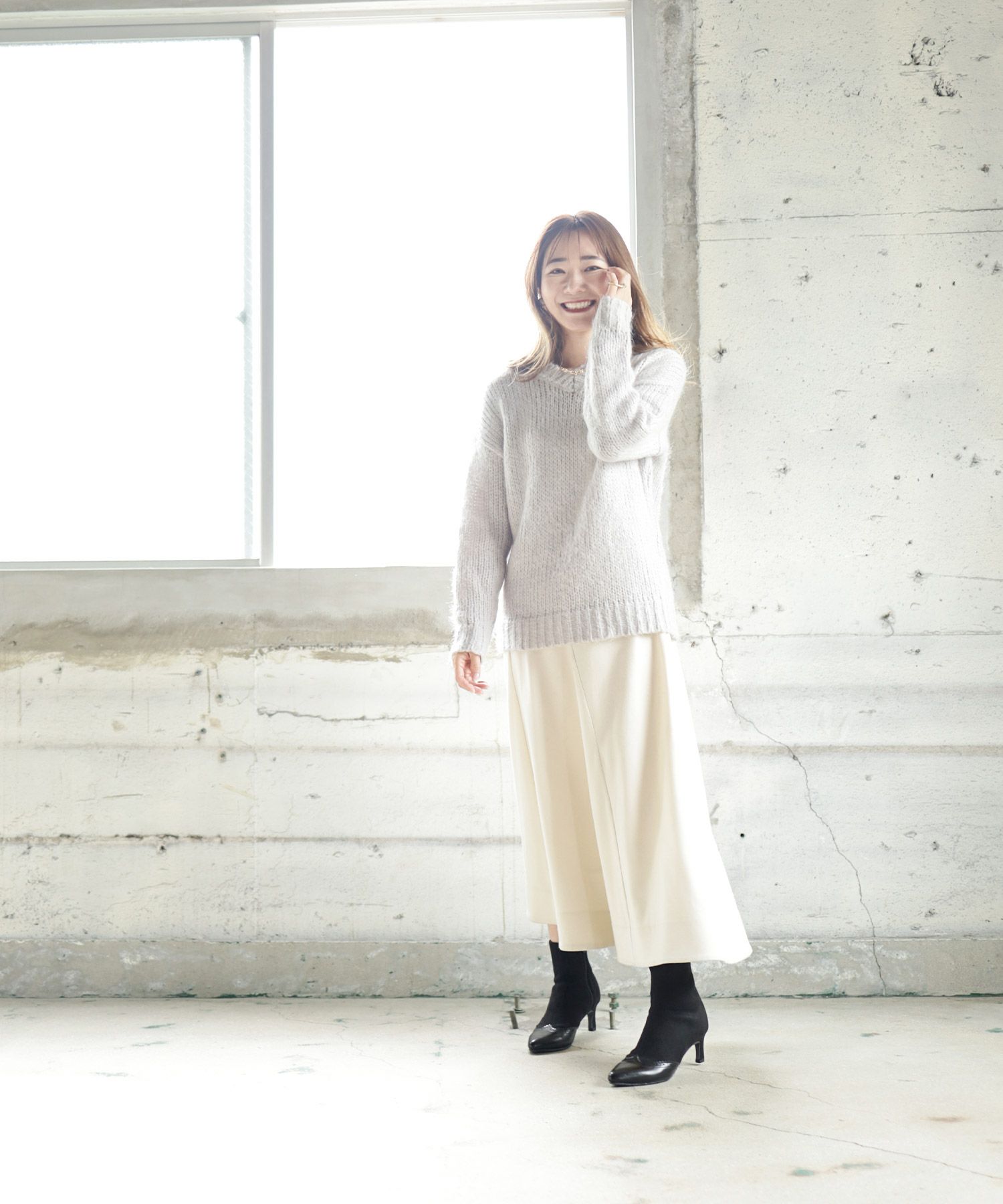 ウイングチップストレッチストレートヒールショートブーツ▲返品不可