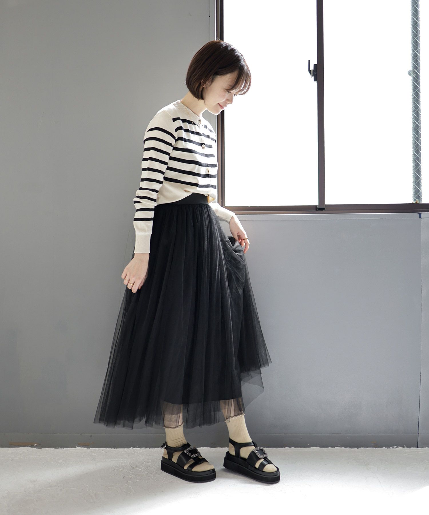 ビジューモチーフ付き厚底フットベッドサンダル▲返品不可