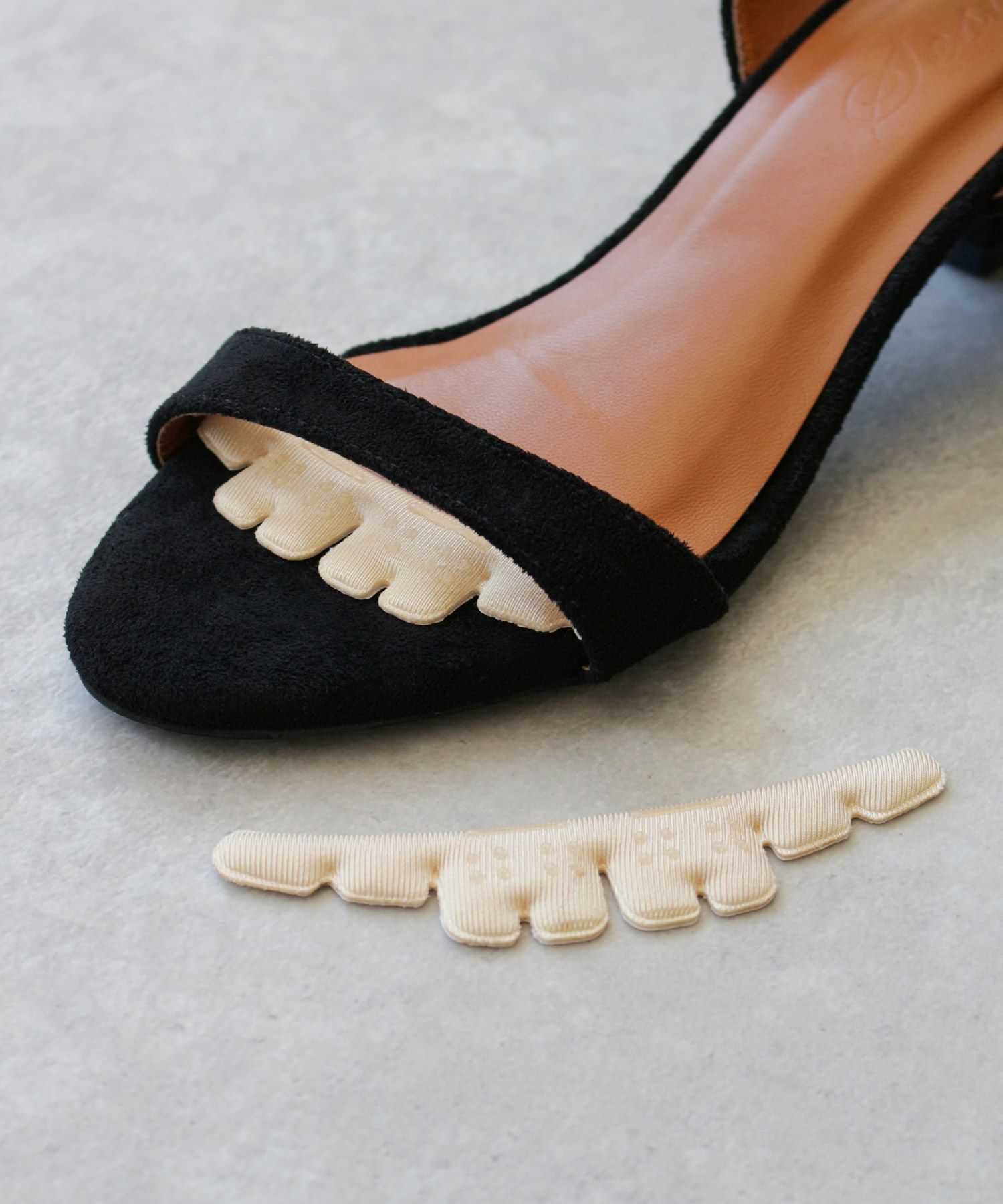 パンプス、サンダル用前滑り防止クッション 【返品・交換不可】【12セットまでゆうパケット可】【公式ショップ限定販売アイテム】