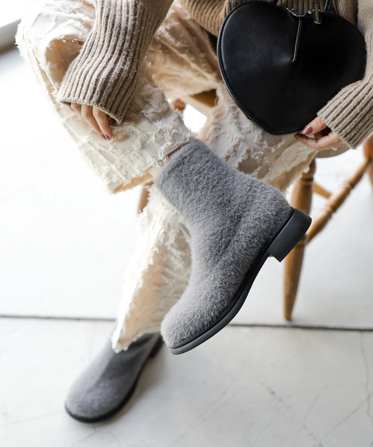 000000002495-13-l.jpg?t=