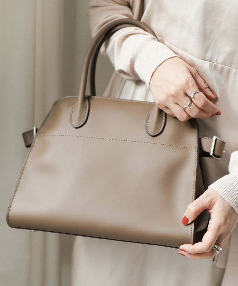新品✨リアルレザートートバッグ