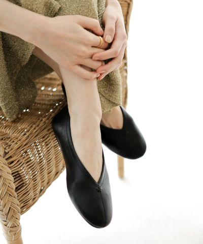 美品　ELENDEEK ゴールド スクエアトゥ ブーティ SQUARE TOE STITCH BOOTIE | ELENDEEK